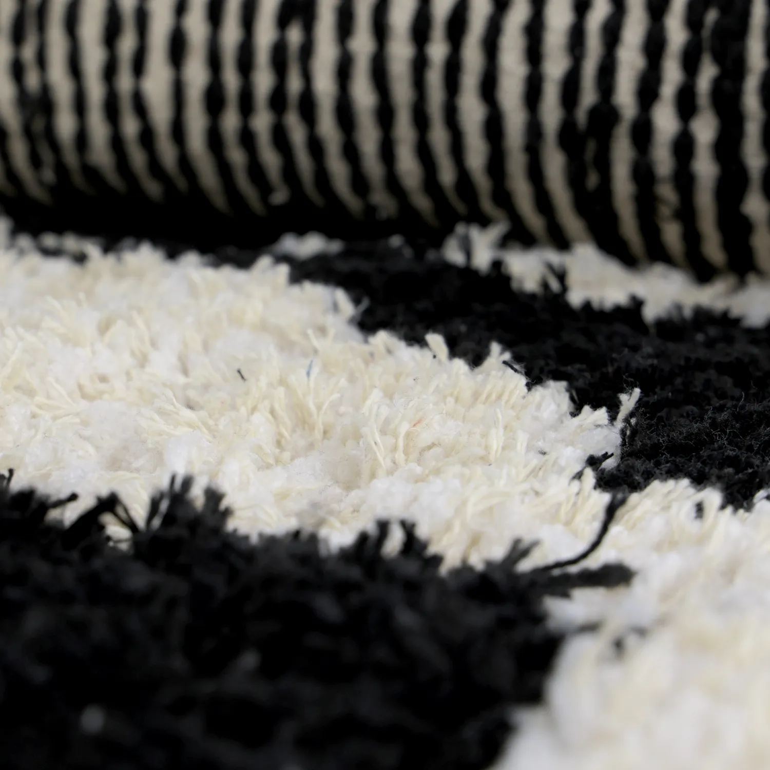 Rundt teppe - Marvao Natural Cotton Shaggy (offwhite/svart)