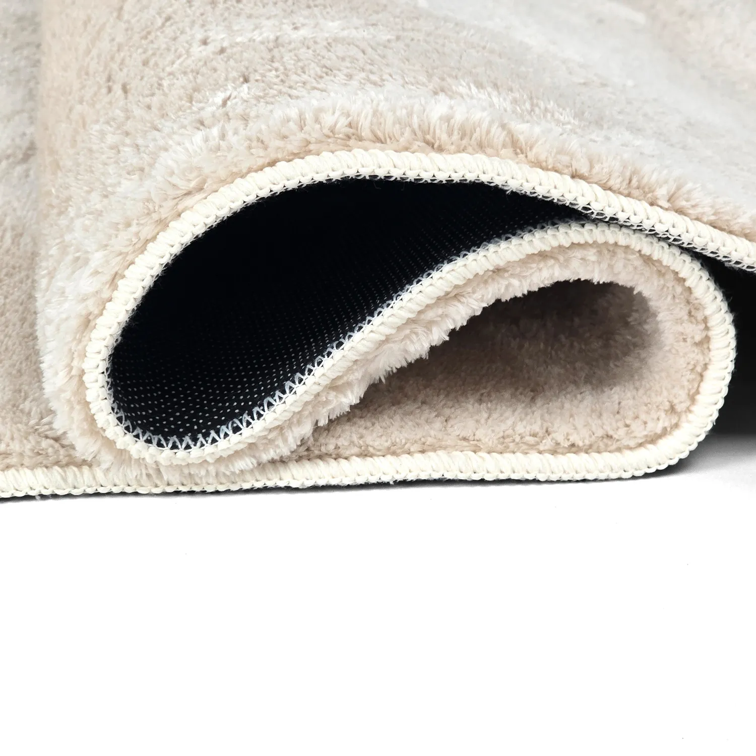 Ovalt ryeteppe - Aranga Super Soft Fur (beige)