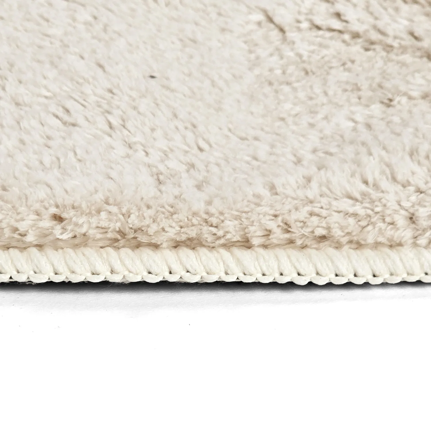 Ovalt ryeteppe - Aranga Super Soft Fur (beige)