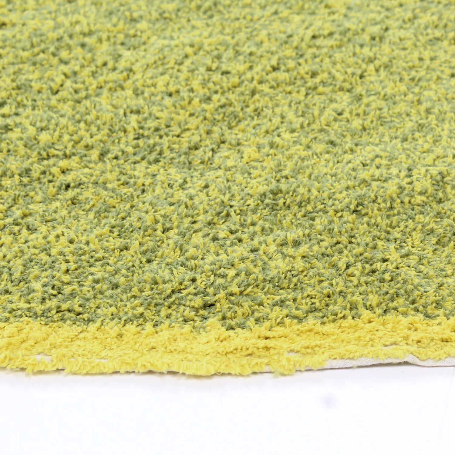 Rundt teppe - Celina Natural Cotton Shaggy (grønn/gul)