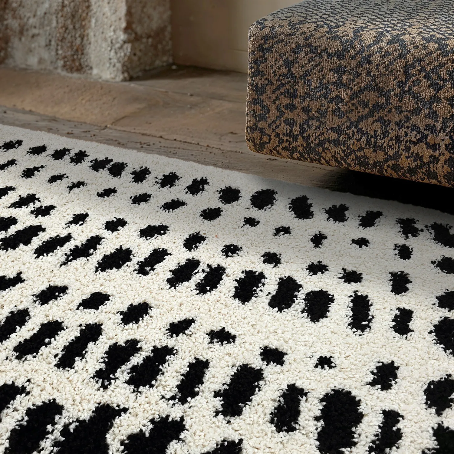 Ryetepper - Dotty (svart/hvitt)