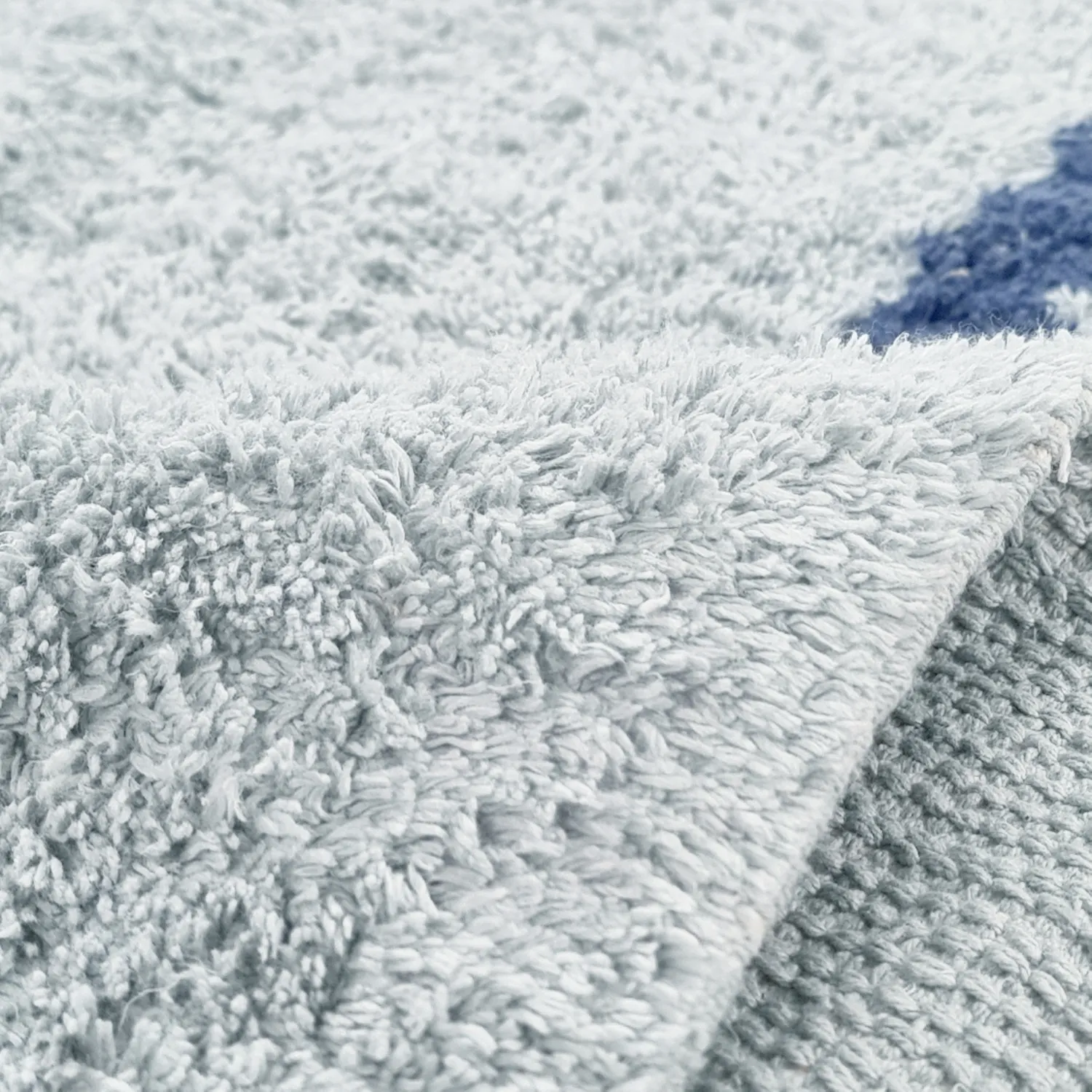 Rundt teppe - Leora Natural Cotton Shaggy (grå/blå)