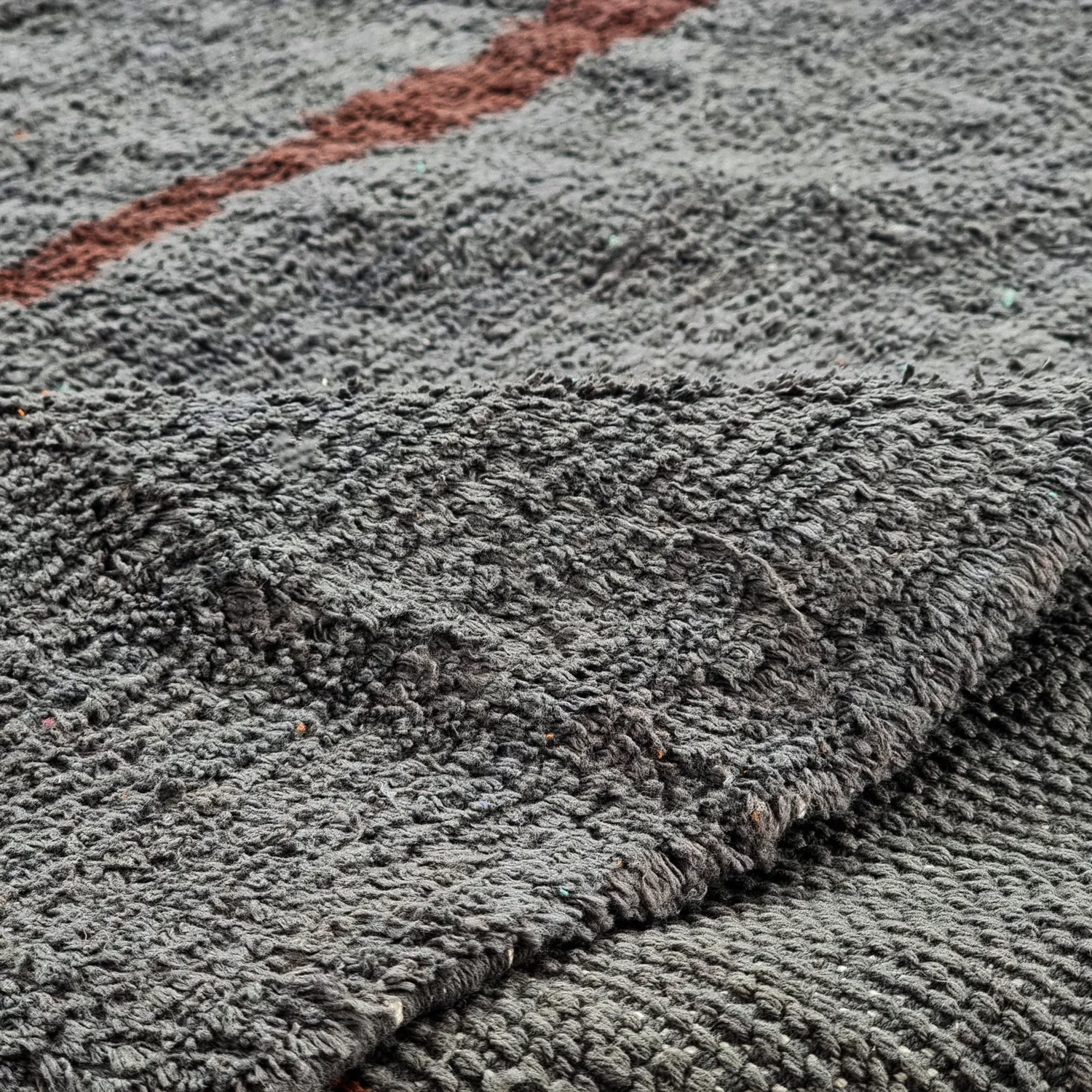 Rundt teppe - Leora Natural Cotton Shaggy (svart/brun)