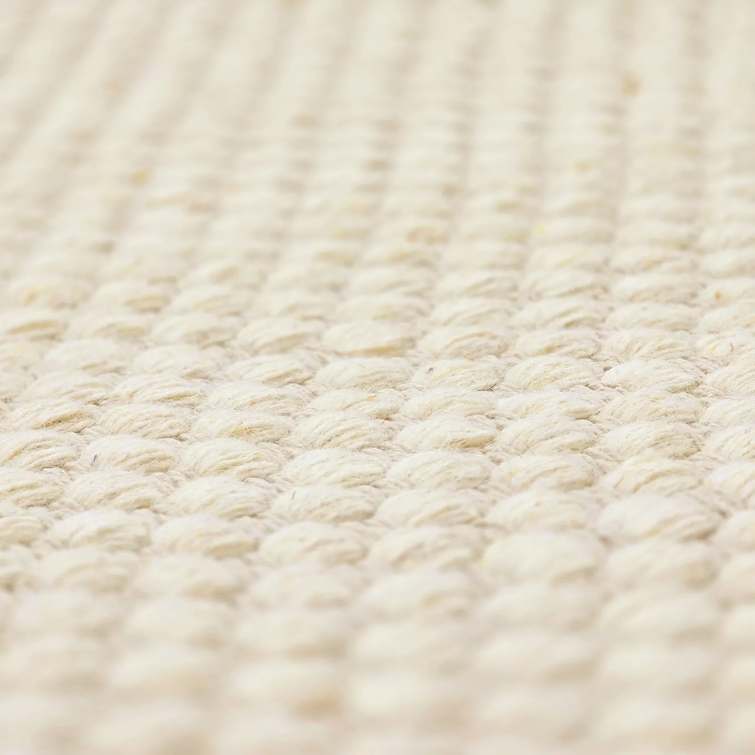 Ullteppe - Ovelia (beige/hvit)