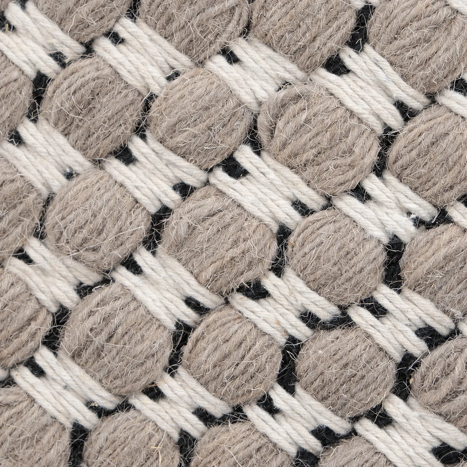 Ullteppe - Ovelia (taupe/hvit)