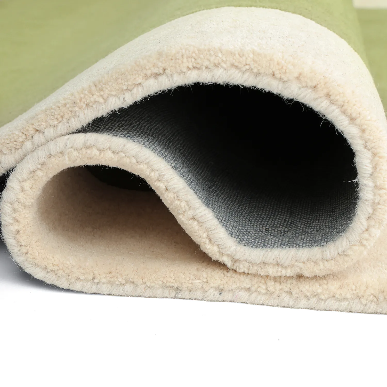 Ullteppe - Puri Hand Tufted Wool Premium (grønn/kremfarget)