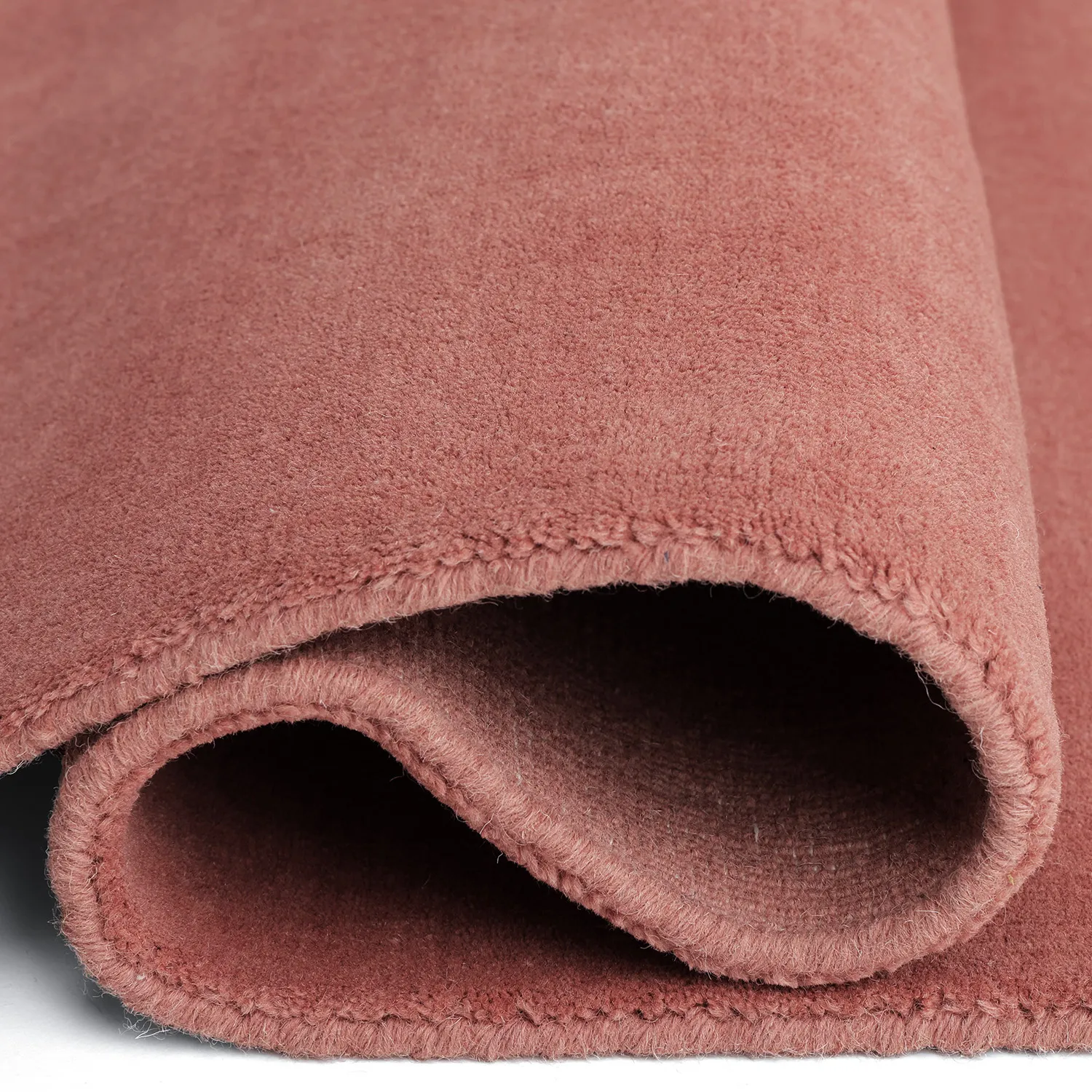 Ullteppe - Rozel Handloom Wool Premium (dempet rød)