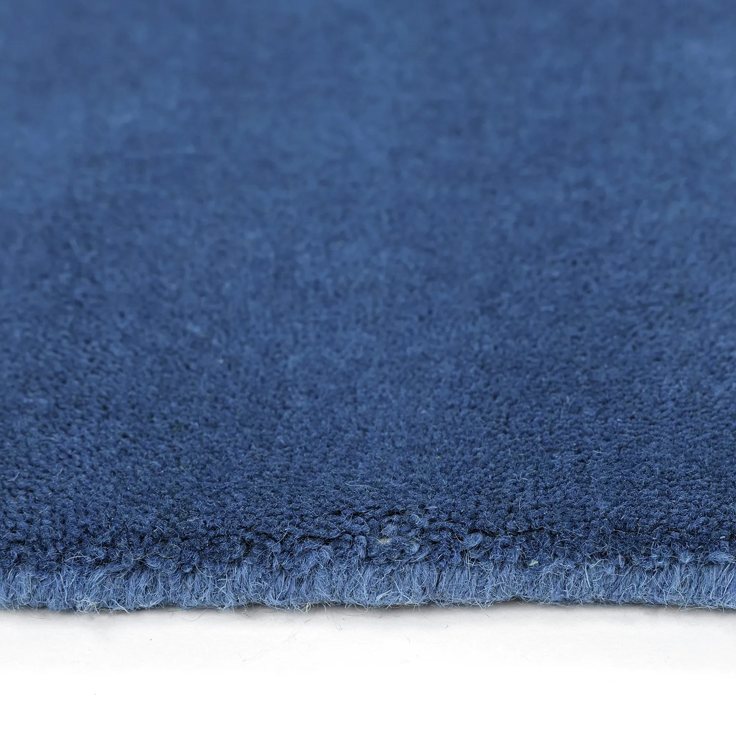 Ullteppe - Rozel Handloom Wool Premium (marineblå)