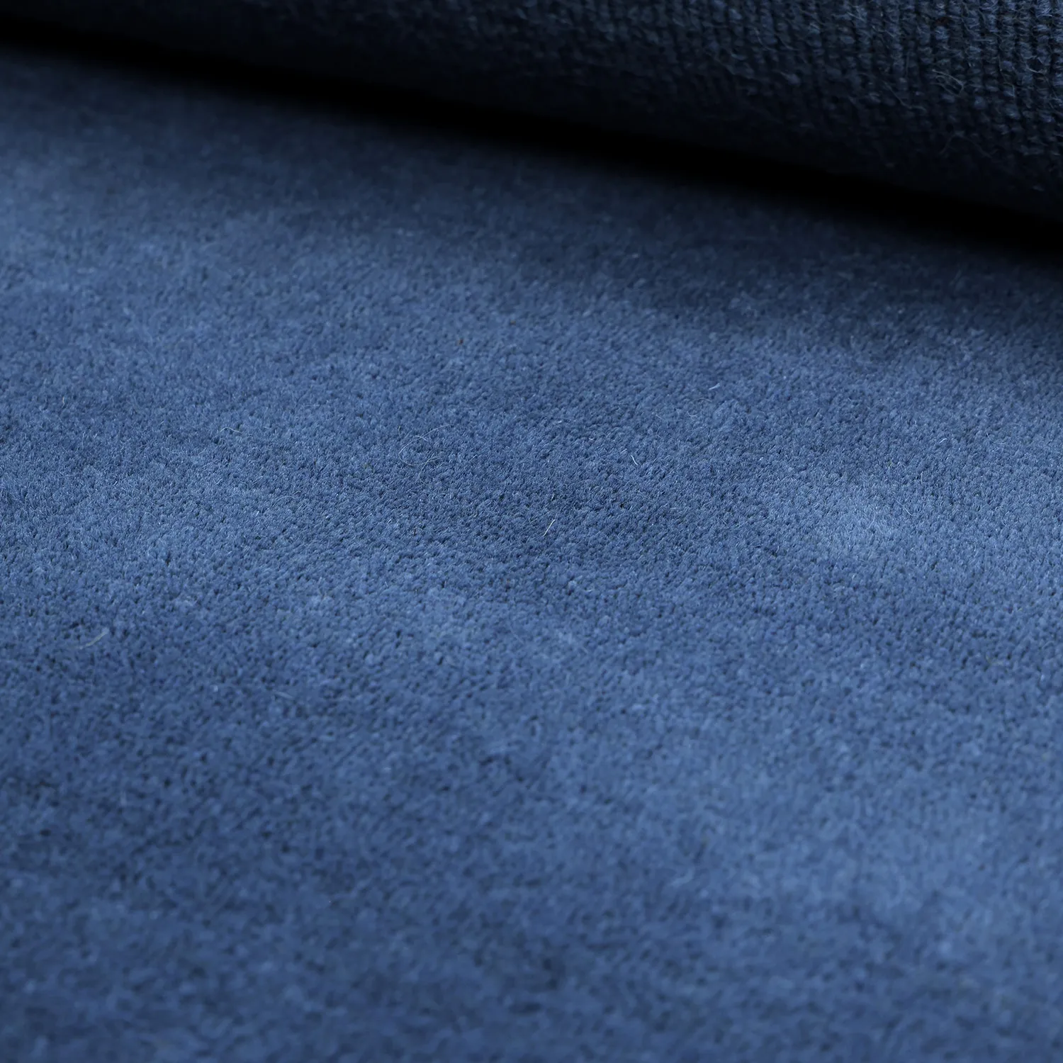 Ullteppe - Rozel Handloom Wool Premium (marineblå)