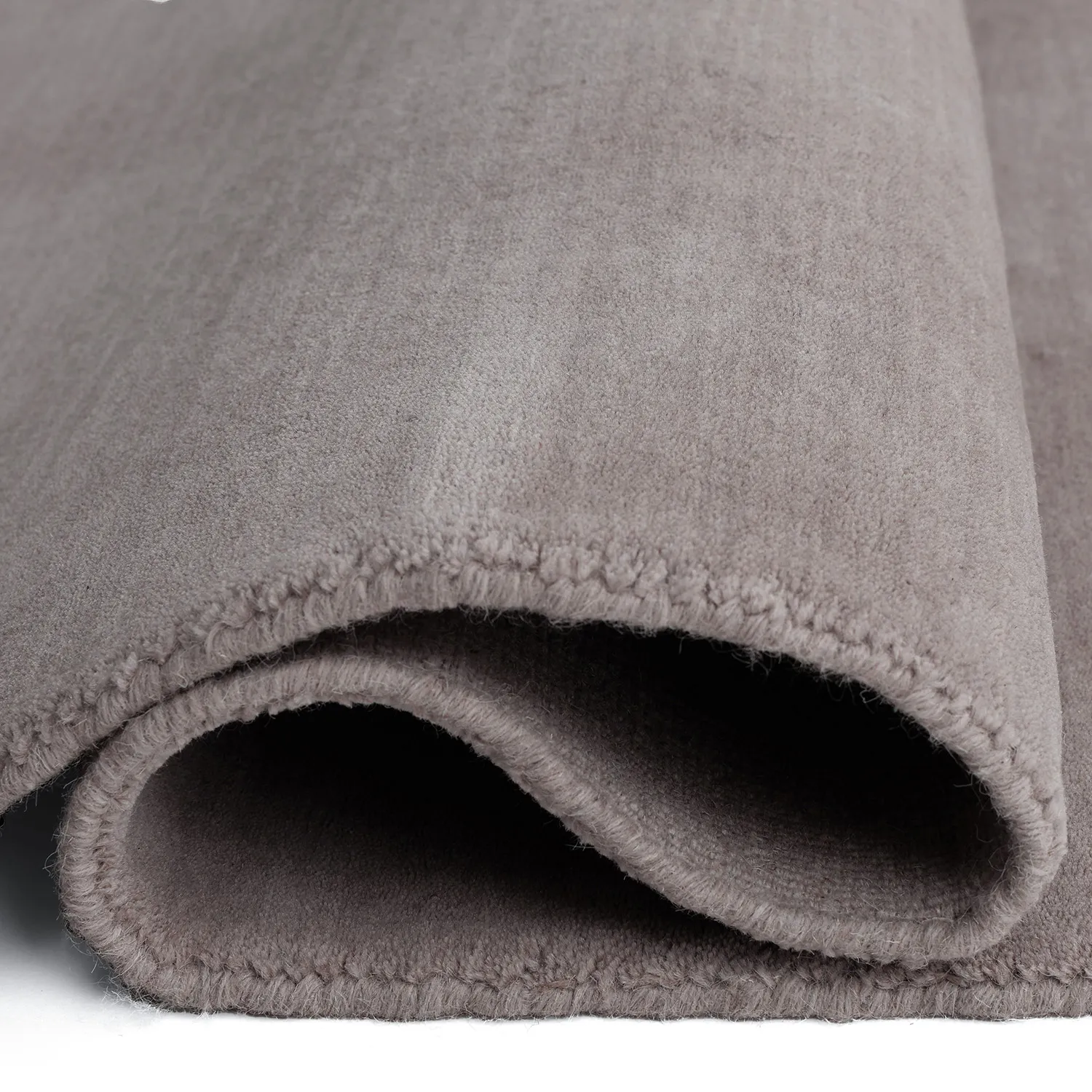 Ullteppe - Rozel Handloom Wool Premium (lys taupe)