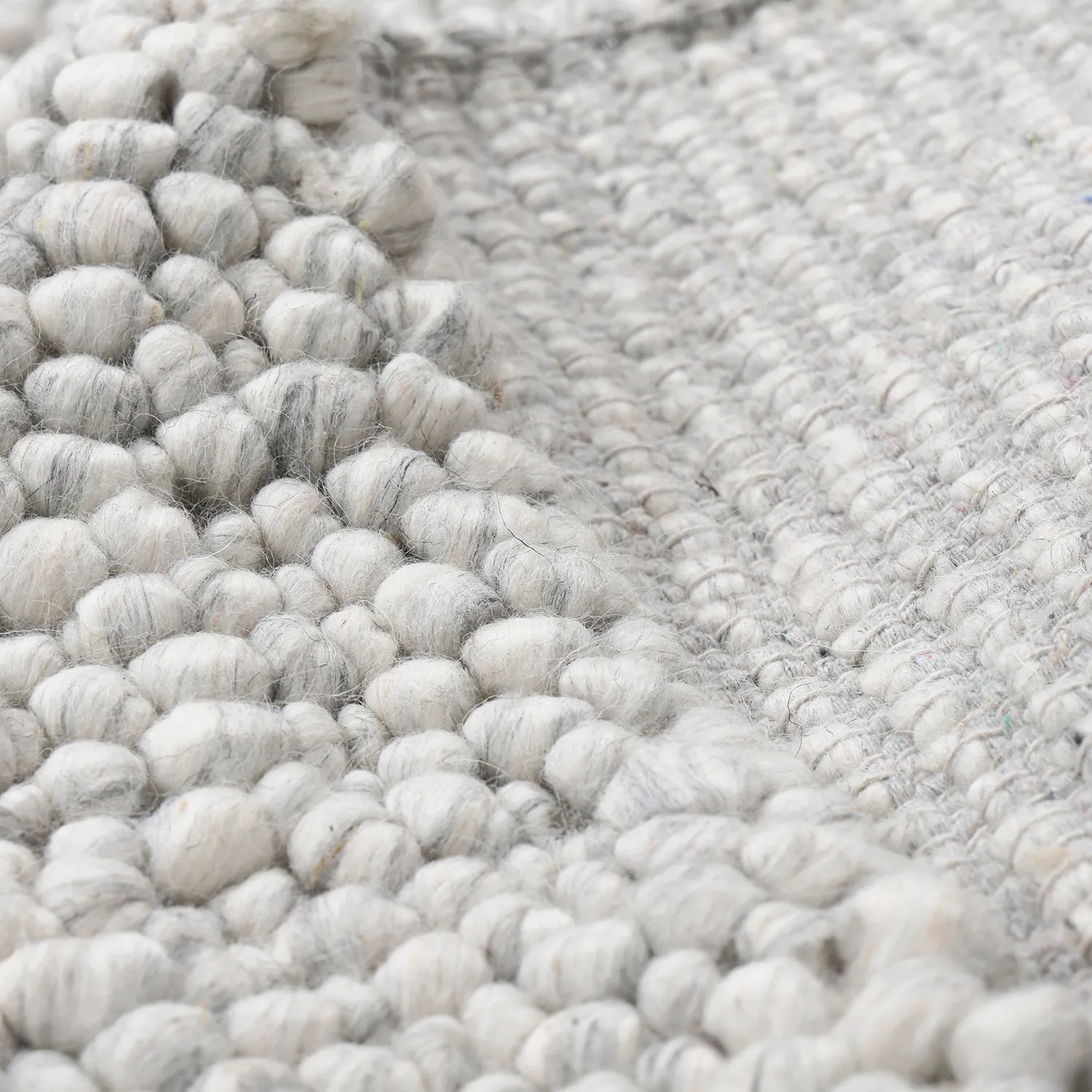 Ullteppe - Sala Irregular Wool Bubble (lys grå melert)