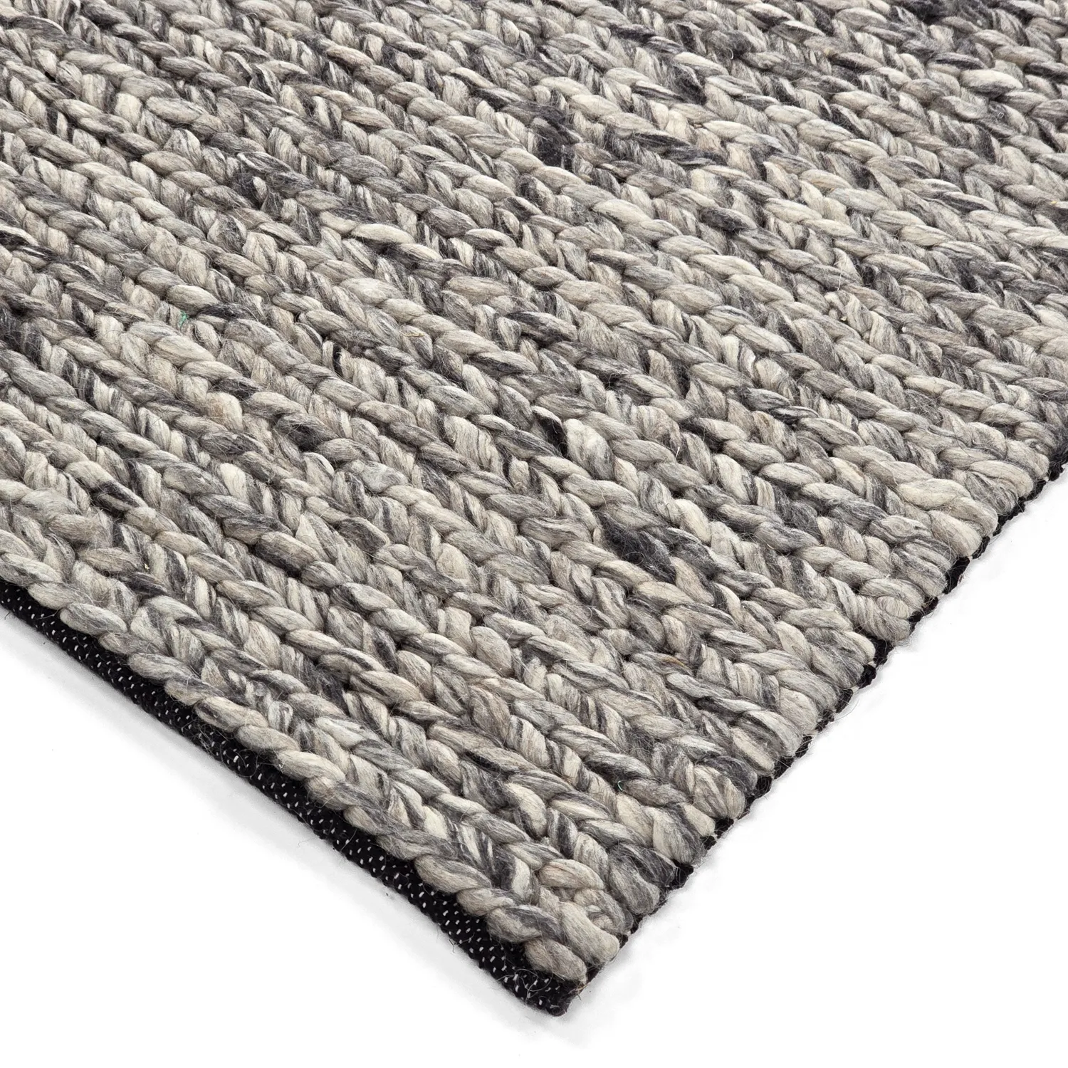 Ullteppe - Talvia Braided Wool (mørkegrå)