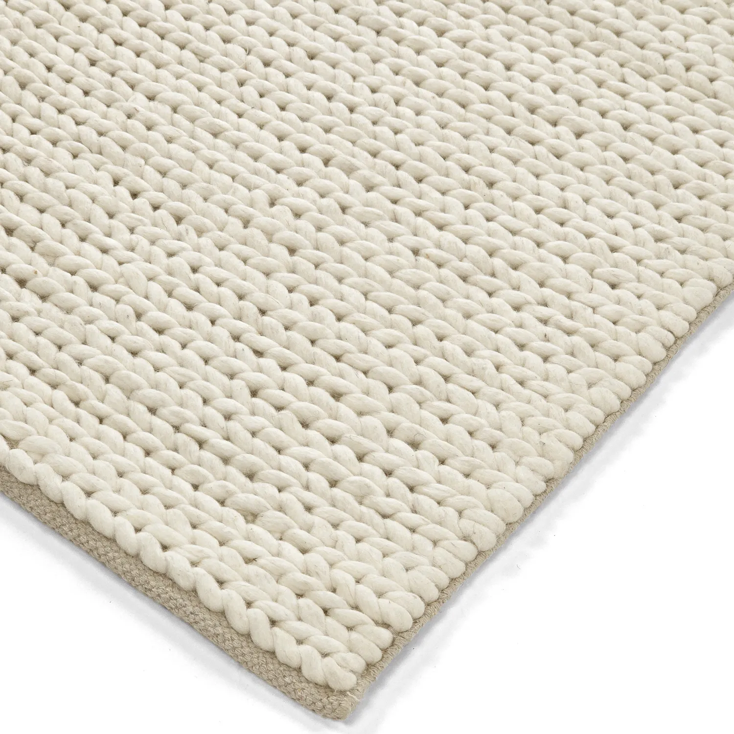 Ullteppe - Talvia Braided Wool (off-white)