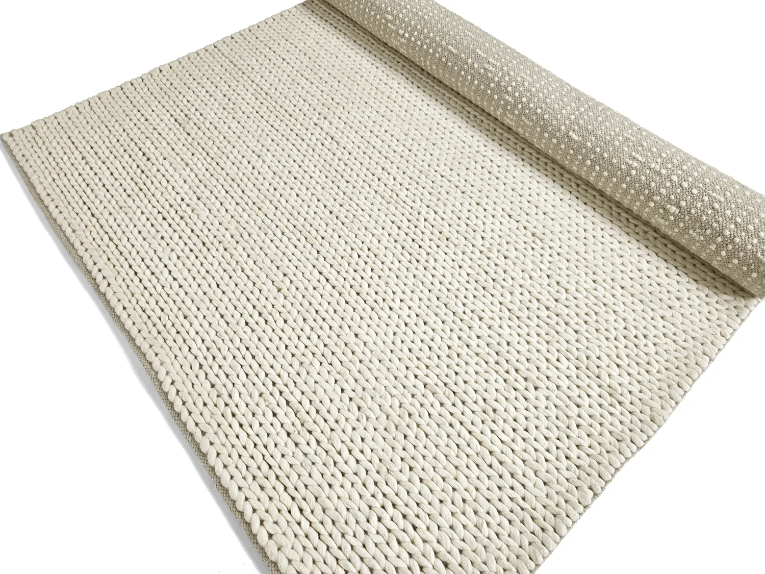 Ullteppe - Talvia Braided Wool (off-white)