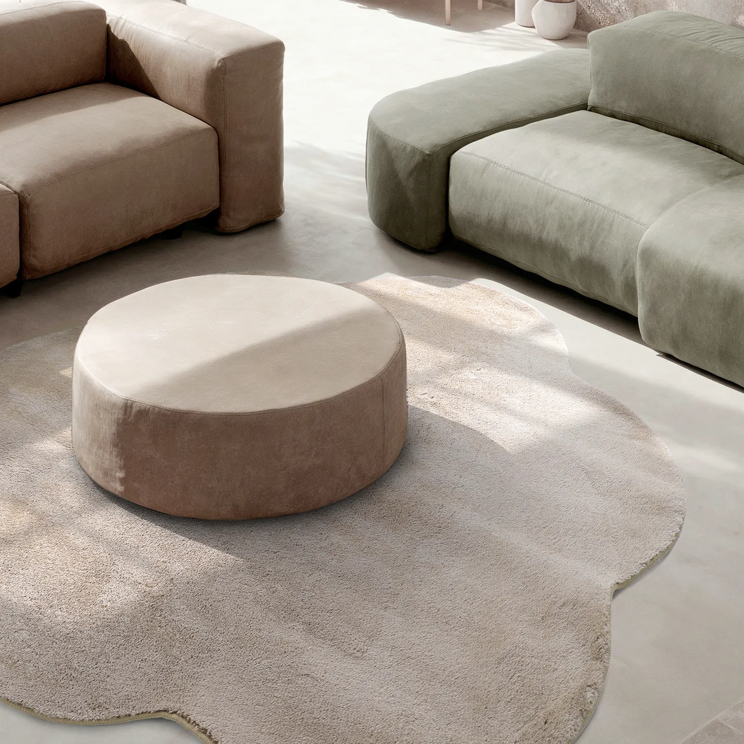 Rundt Bølgete Teppe - Aranga Super Soft Fur (brun)
