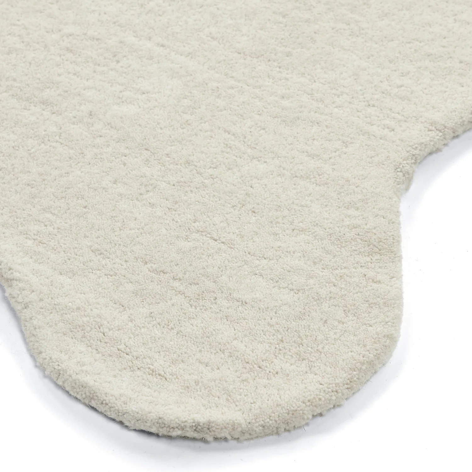 Bølget ullteppe - Diu Hand Tufted Wool Premium (hvit)