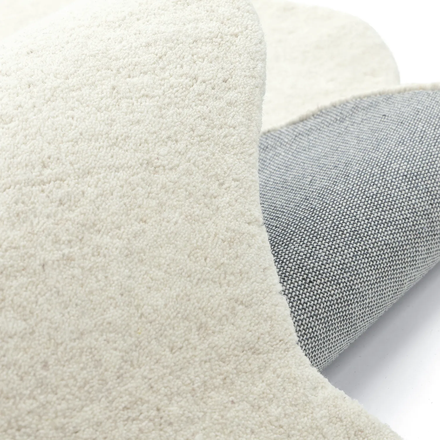 Bølget ullteppe - Diu Hand Tufted Wool Premium (hvit)