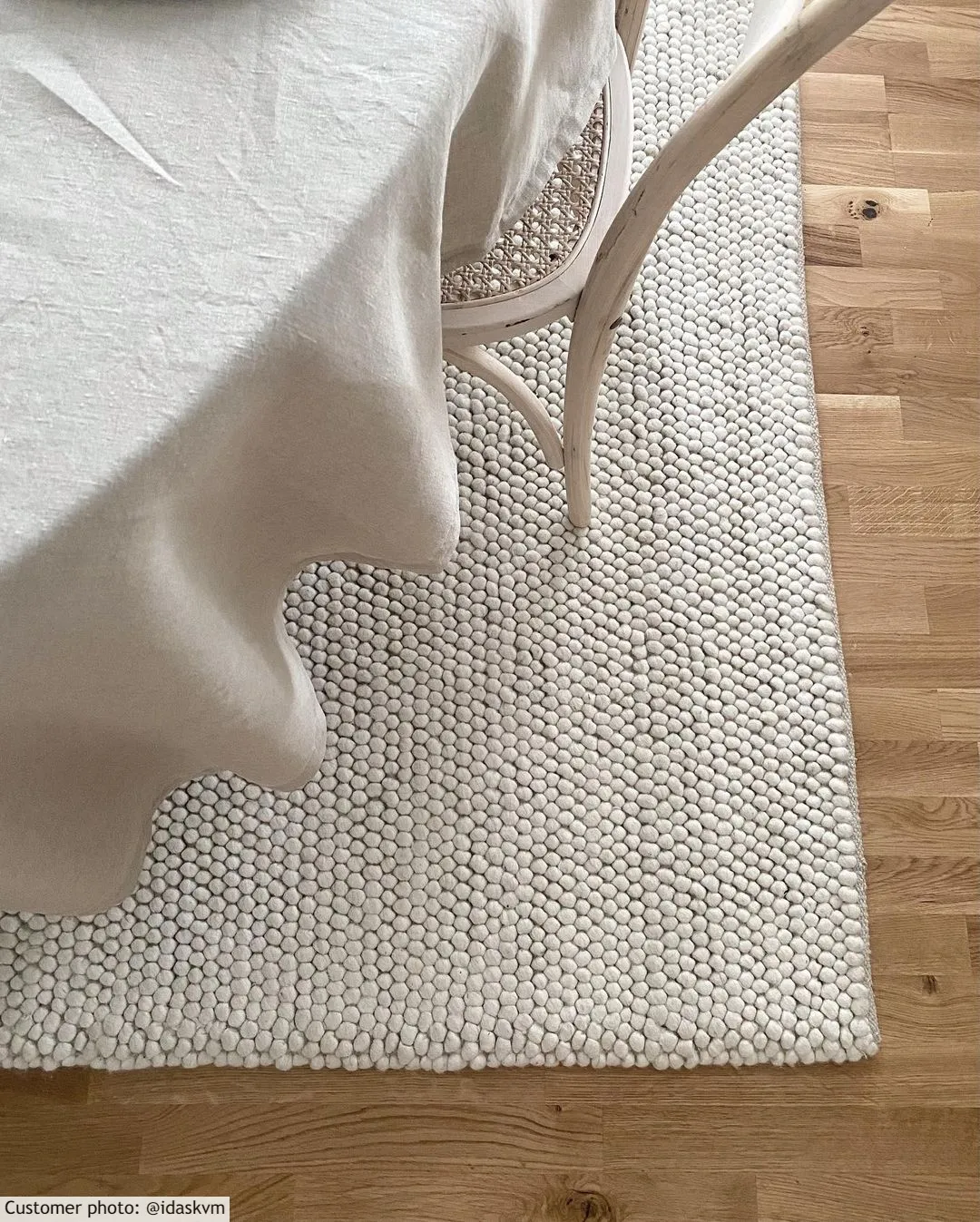 Ullteppe - Avafors Wool Bubble (beige)